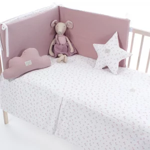 Colcha Y Protector Uzturre Flavia Rosa Empolvado Para Cuna 60X120